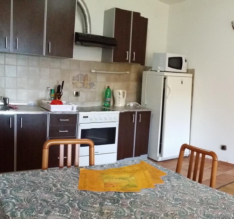 Nerina Apartment Petrovac Phòng bức ảnh