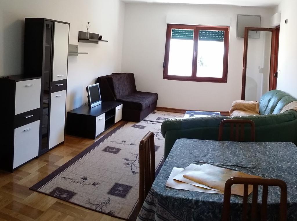 Nerina Apartment Petrovac Phòng bức ảnh